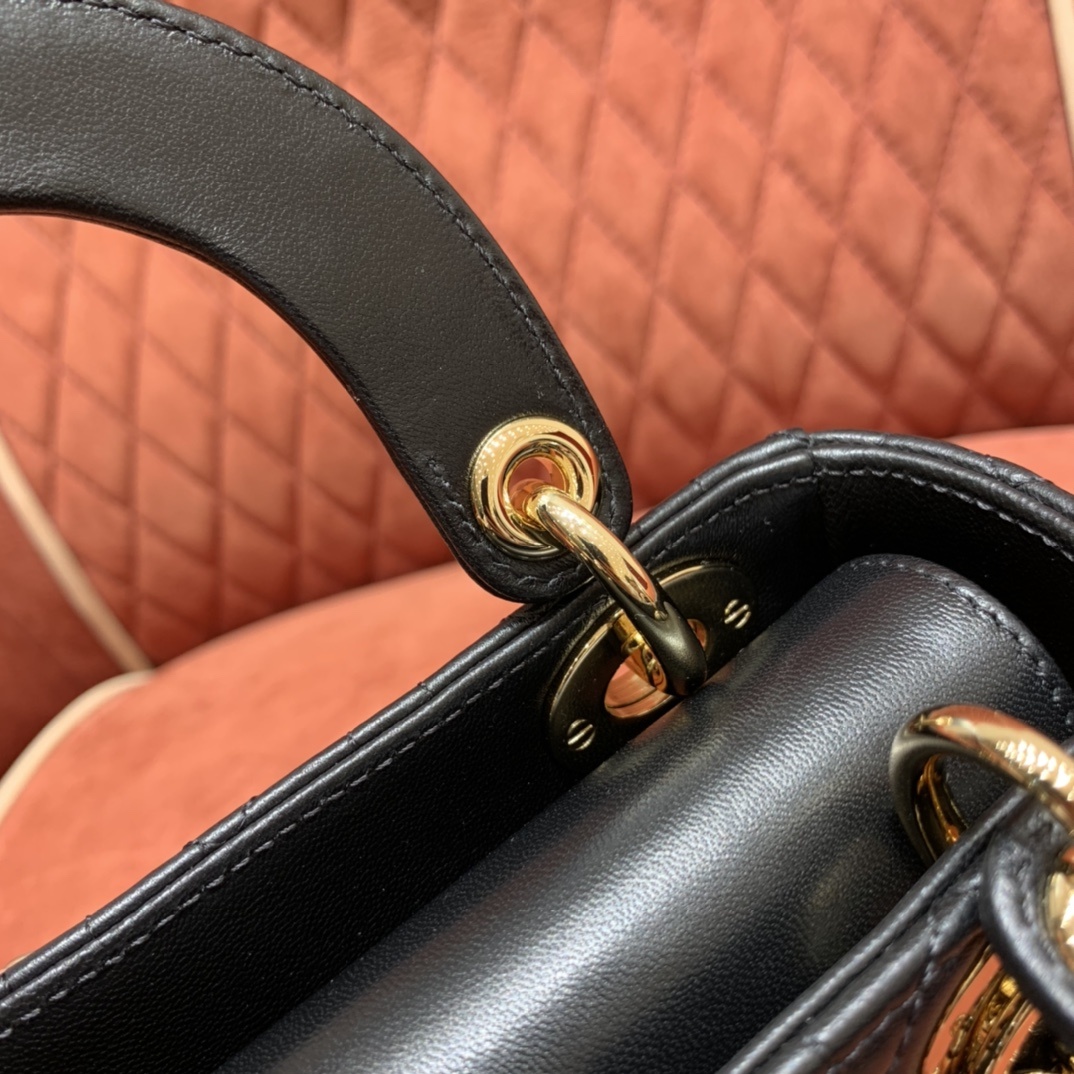 7e651549f7e1d76ab5ed23c7a244e3d6_1657017179_4979.jpg 7e651549f7e1d76ab5ed23c7a244e3d6_1657017179_4979.jpg