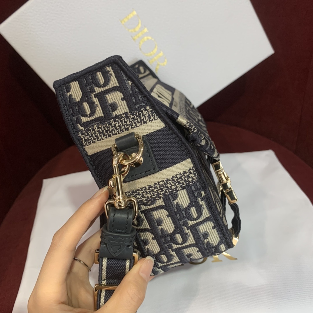 c7fb0e05ea2088ee894942757634db80_1656910837_0367.jpg c7fb0e05ea2088ee894942757634db80_1656910837_0367.jpg