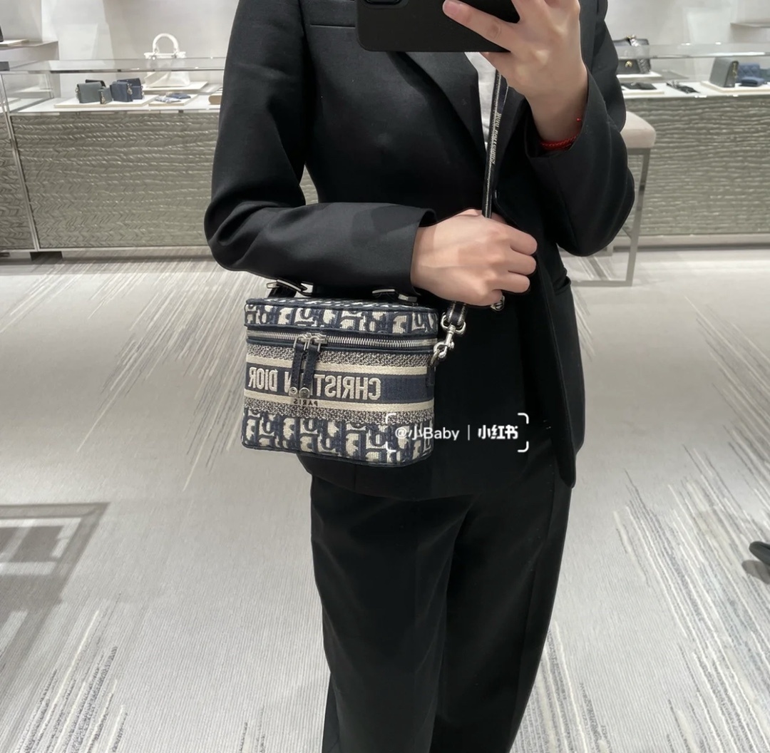 c7fb0e05ea2088ee894942757634db80_1656911349_4643.jpg c7fb0e05ea2088ee894942757634db80_1656911349_4643.jpg