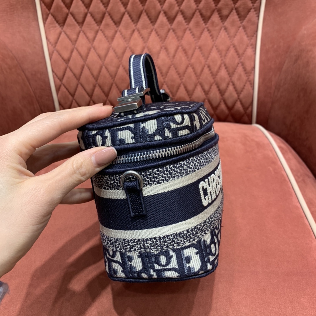 c7fb0e05ea2088ee894942757634db80_1656911349_9035.jpg c7fb0e05ea2088ee894942757634db80_1656911349_9035.jpg