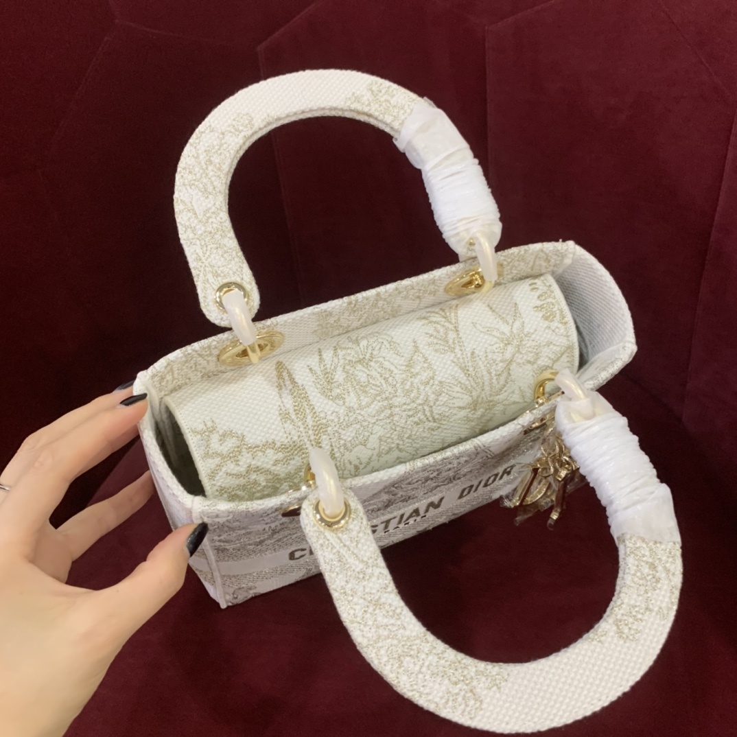 c7fb0e05ea2088ee894942757634db80_1656911420_2585.jpg c7fb0e05ea2088ee894942757634db80_1656911420_2585.jpg